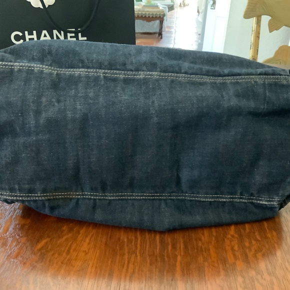 CHANEL COCO CABAS DENIM TOTE BAG RARE 2006-2008 - Picture 4 of 14